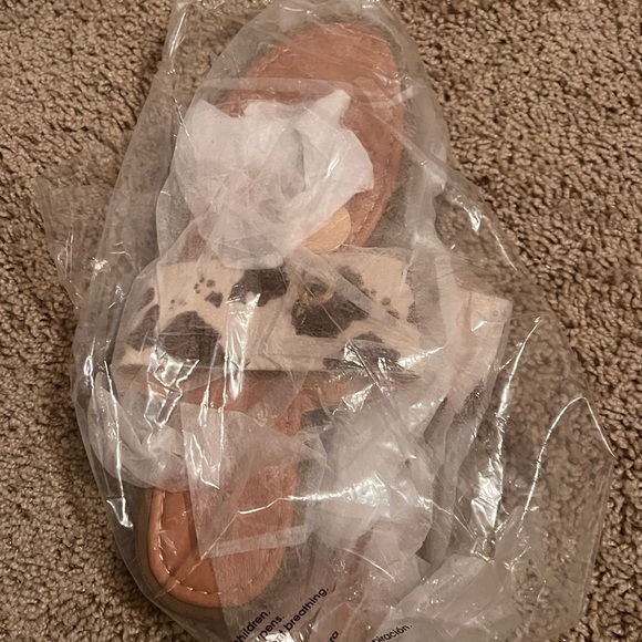 Cow print Sandals- Pierre Dumas - Picture 6 of 7